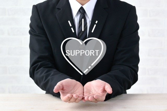 SUPPORTの文字列が書かれたハートノマーク